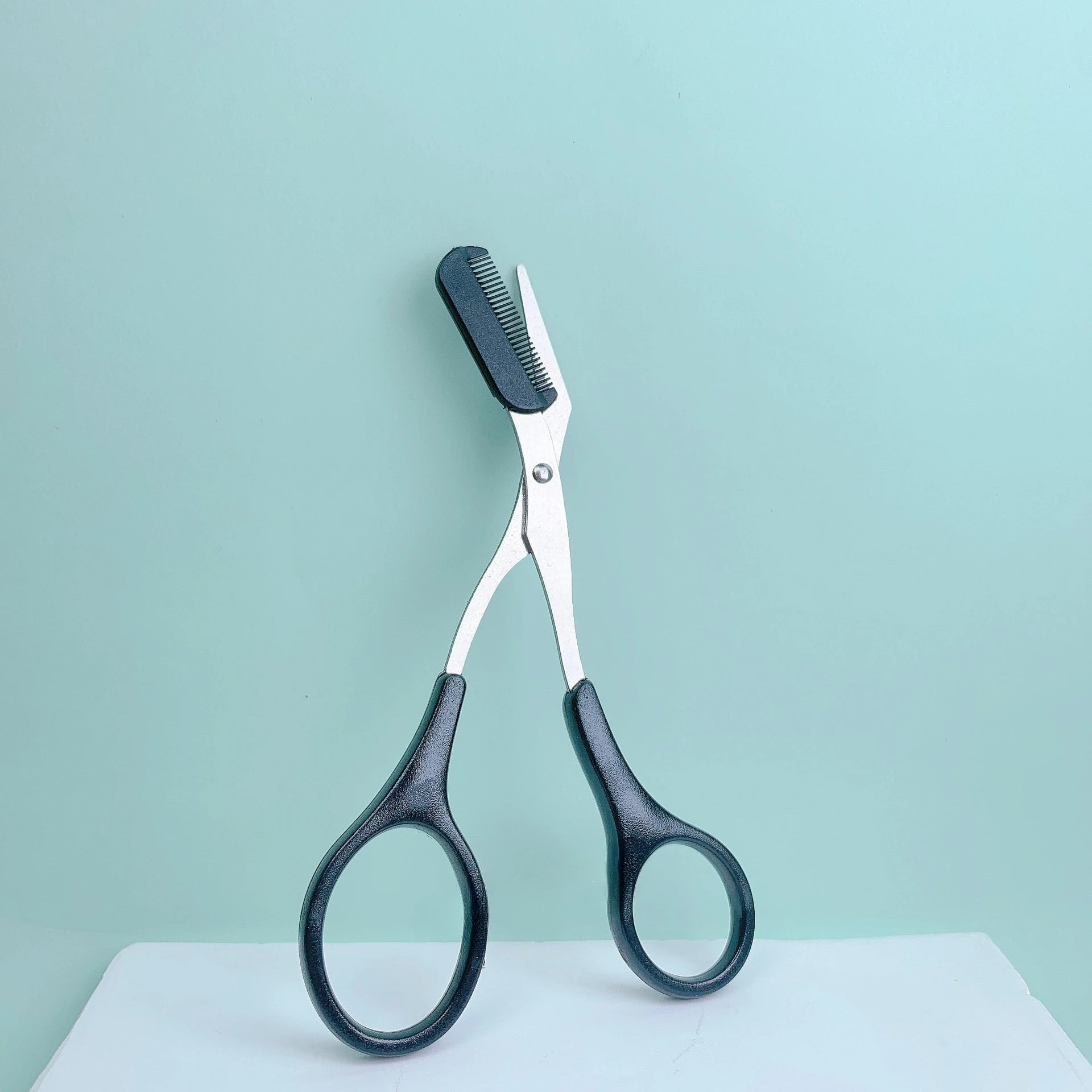 NexBuy™ Eyebrow Trimming Scissors Comb
